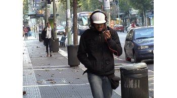 Lunes con sensación térmica polar y advertencia de chaparrones