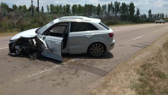 choque frontal en canelones deja a joven con graves politraumatismos