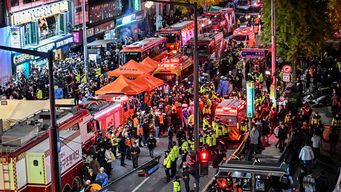 Tragedia en Seúl durante fiesta de Halloween. Foto: AFP.