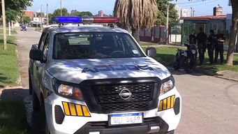 rapinaron distribuidora de helados y se llevaron $200.000; el vehiculo utilizado aparecio incendiado