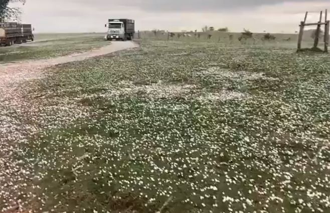Granizada en Tupambaé, Cerro Largo