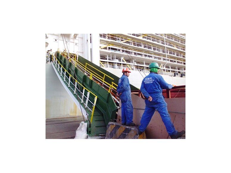 Fuerte olor invade Montevideo por exportación de ganado