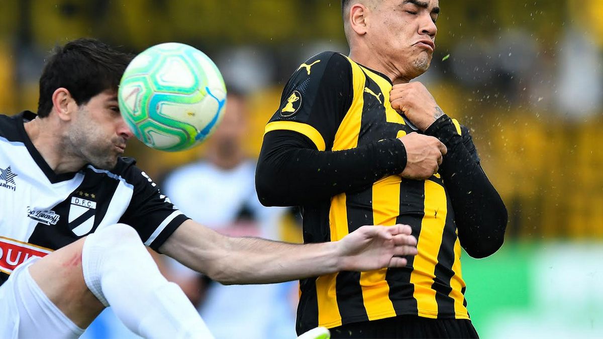 Nacional y Peñarol luchan por Tabla Anual en última fecha del fútbol  uruguayo - Eurosport