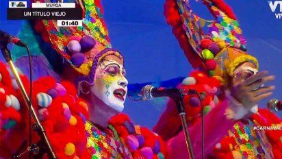 cyranos presento inflable por segunda vez en el teatro de verano