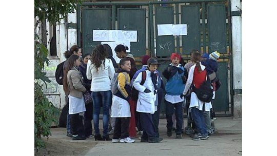 Alerta naranja habilita a no pasar lista en escuelas y liceos