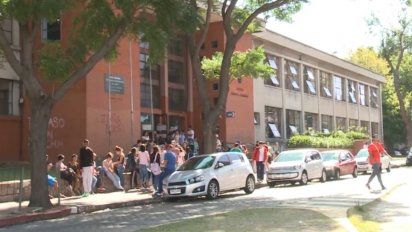 Liceo Nº 3 Dámaso Larrañaga