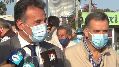daniel salinas y yamandu orsi recorrieron vacunatorios, entre elogios y alguna queja