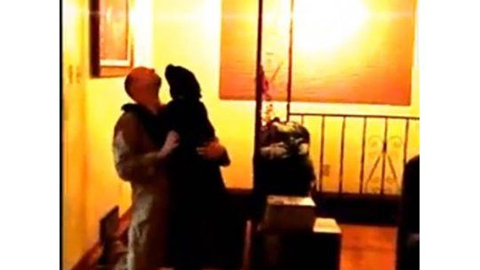 El amor de un perro por su amo tras seis meses sin verlo