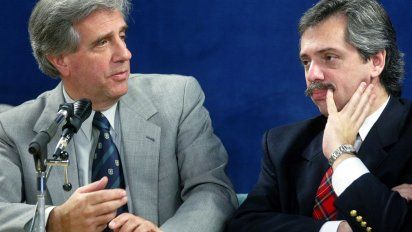 Alberto Fernández y Tabaré Vázquez, el 24 de junio de 2003 en Buenos Aires. Alberto ya era jefe de gabinete, Vázquez era candidato a la presidencia.&nbsp;