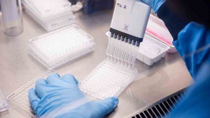 se confirmaron 40 fallecimientos por coronavirus y hay 2436 casos nuevos