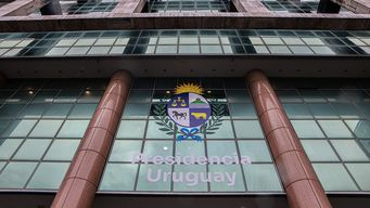 gobierno decreto tres dias de duelo oficial por el fallecimiento de jose mujica