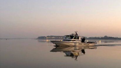 salto: robo un celular, escapo, pero tuvo que ser rescatado por la armada con hipotermia