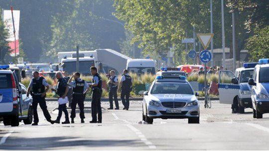 TIROTEO ALEMANIA POLICÍA AMBULANCIAS