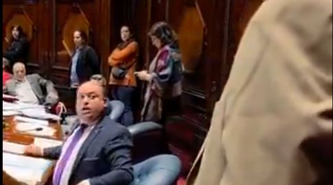 Videos: gritos e insultos entre Nicolás Viera y Sebastián Da Silva derivaron en la suspensión de la interpelación a Fratti