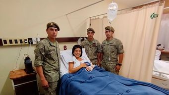 tres militares rescataron a una mujer que se ahogaba en una playa de mercedes