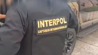 fueron detenidos cuatro delincuentes con notificacion roja de interpol por varios delitos