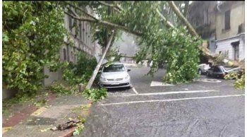 alertan por tormentas y precipitaciones muy intensas para el jueves