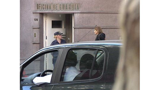 Un hombre logró fugar del calabozo de Jefatura de Montevideo