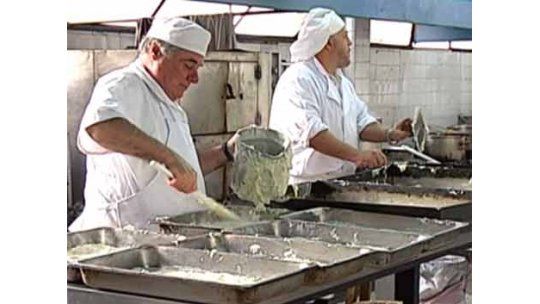 Inda cambia plato de comida por ticket de 70 pesos