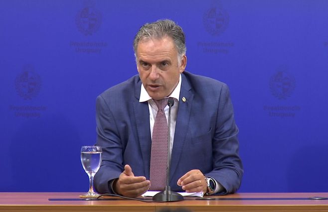 Orsi-personas-en-la-calle