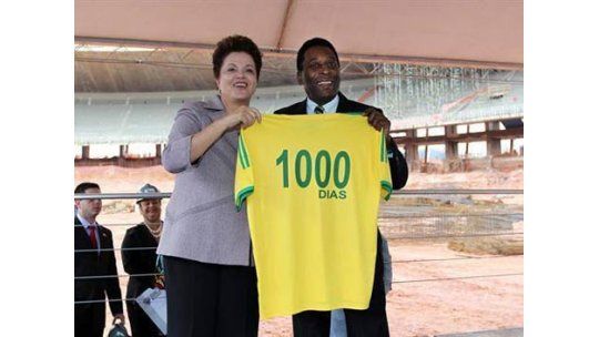 Brasil 2014: Dilma libera el consumo de cerveza en el Mundial
