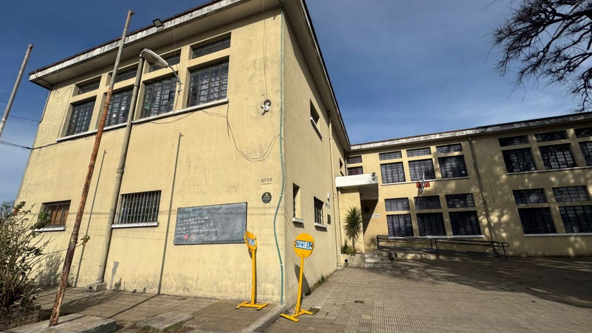Murió por meningococo una alumna de la Escuela 102 de Montevideo