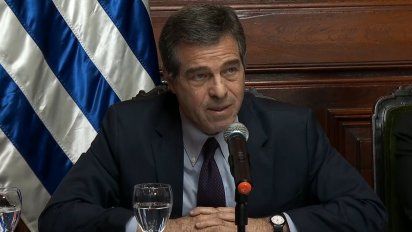 talvi renuncia al senado y a toda actividad politica: no es lo mio