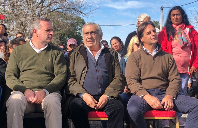 Lacalle Pou en Nuevo Berlín. Foto: Daniel Rojas, corresponsal de Subrayado.