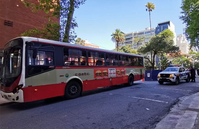 accidente-fatal-coetc-plaza-gomensoro.jpg