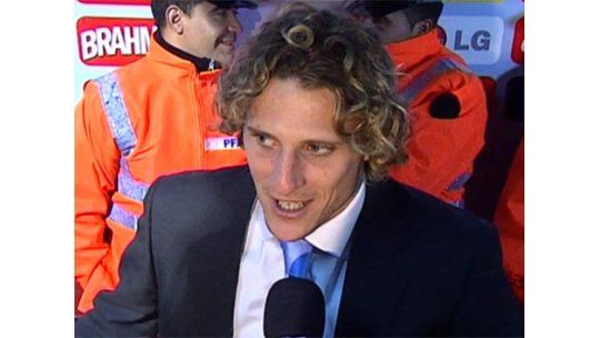 Forlán cortó su sequía goleadora y marcó dos