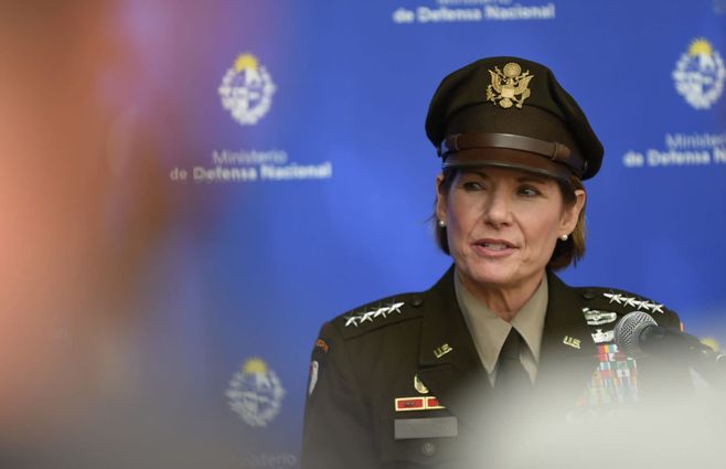 LAURA--RICHARDSON--USA--FOCO-UY.jpg
