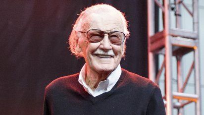 stan lee, icono del comic con 95 anos, demandado por agresion sexual
