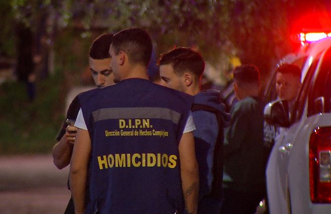 homicidio-policial-noche-patrullero-generica.jpg