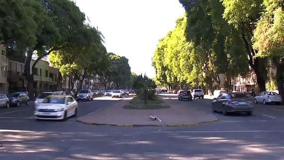 Delincuentes robaron 70.000 dólares de un local de criptomonedas en la zona del Cordón