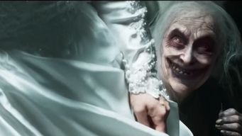 estrenos: el conjuro, ultimos ritos, quemadura china y cuando cae el otono, en varias salas