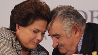 Dilma Rousseff y José Mujica en mayo de 2011. Foto: archivo AFP.
