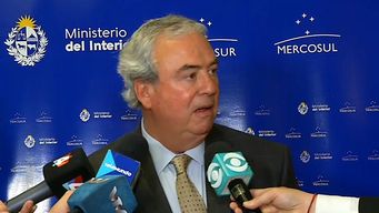 jerarcas de interior investigados por caso astesiano no estan en funciones, dijo heber