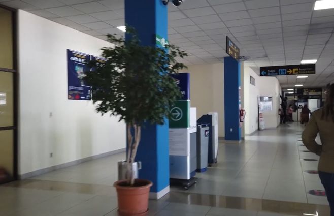 AEROPUERTO-BOLIVIA--MUJERES.jpg