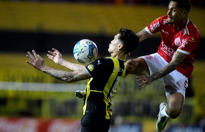 peñarol rentistas tanda 2 dante fernandez foco uy (8).jpeg