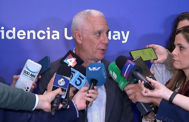 carlos-negro-ministro-del-interior-reunion-orsi