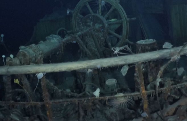 Barco hundido antártida Endurance.jpg