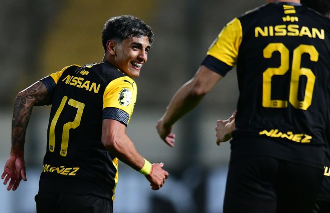 Facundo Torres, figura en Pe&ntilde;arol
