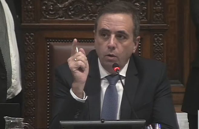 Andujar-diputados-exoneracion-botellas.jpg