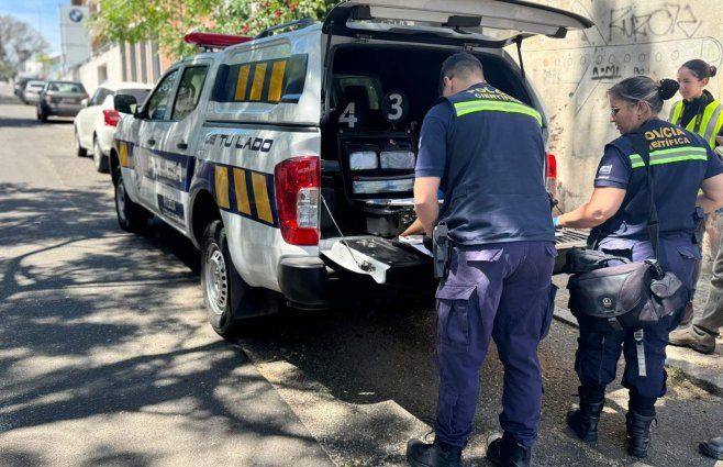 Foto: Emiliano Gutiérrez, Subrayado. Policía Científica trabaja en la escena.