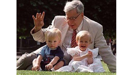 Murió el Nobel Robert Edwards, pionero de la fecundación in vitro