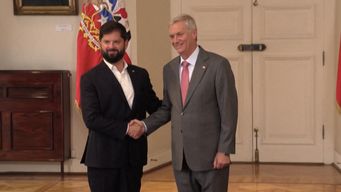 chile cambia de gobierno: gabriel boric entrega el poder a jose antonio kast