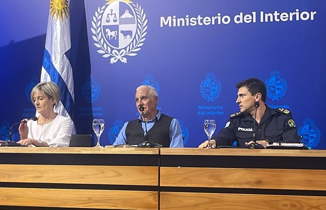 conferencia-ministerio-del-interior-por-lios-peñarol-cerro.jpg