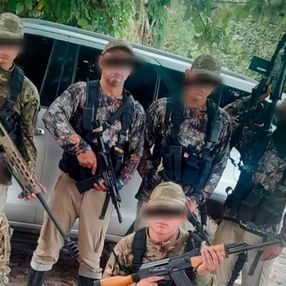 Siete extranjeros detenidos en Bolivia; la Policía cree que formaban parte de la seguridad de Marset Siete extranjeros detenidos en Bolivia; la Policía cree que formaban parte de la seguridad de Marset