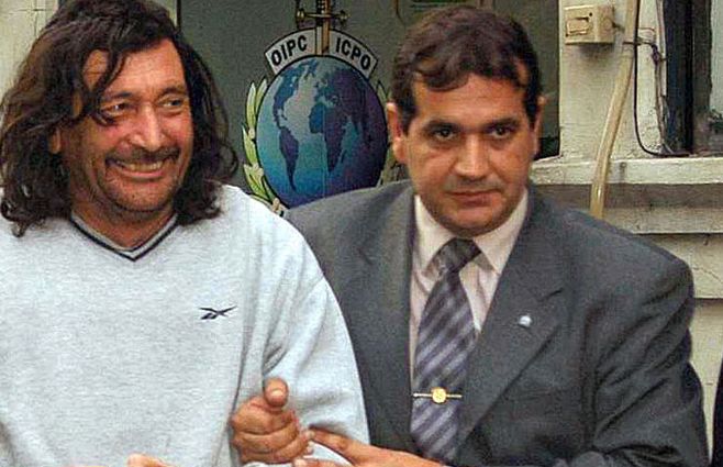 El 7 de julio de 2006, Vázquez fue recapturado tras fugar de la Policía en una visita al médico. Lo hallaron con peluca y disfrazado de indigente en una vivienda precaria del centro.