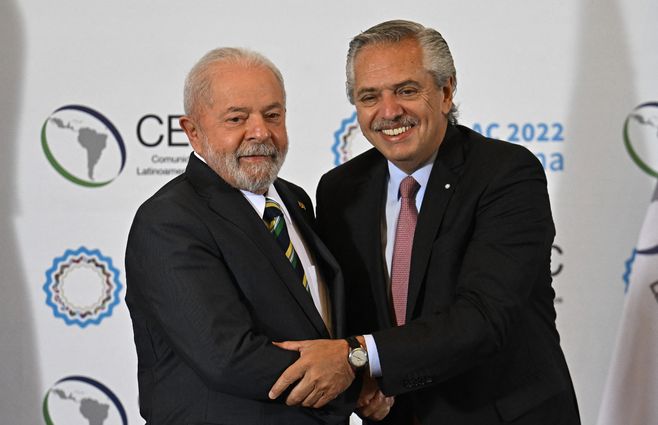 Lula-Alberto-Fernández-Celac-AFP.jpg